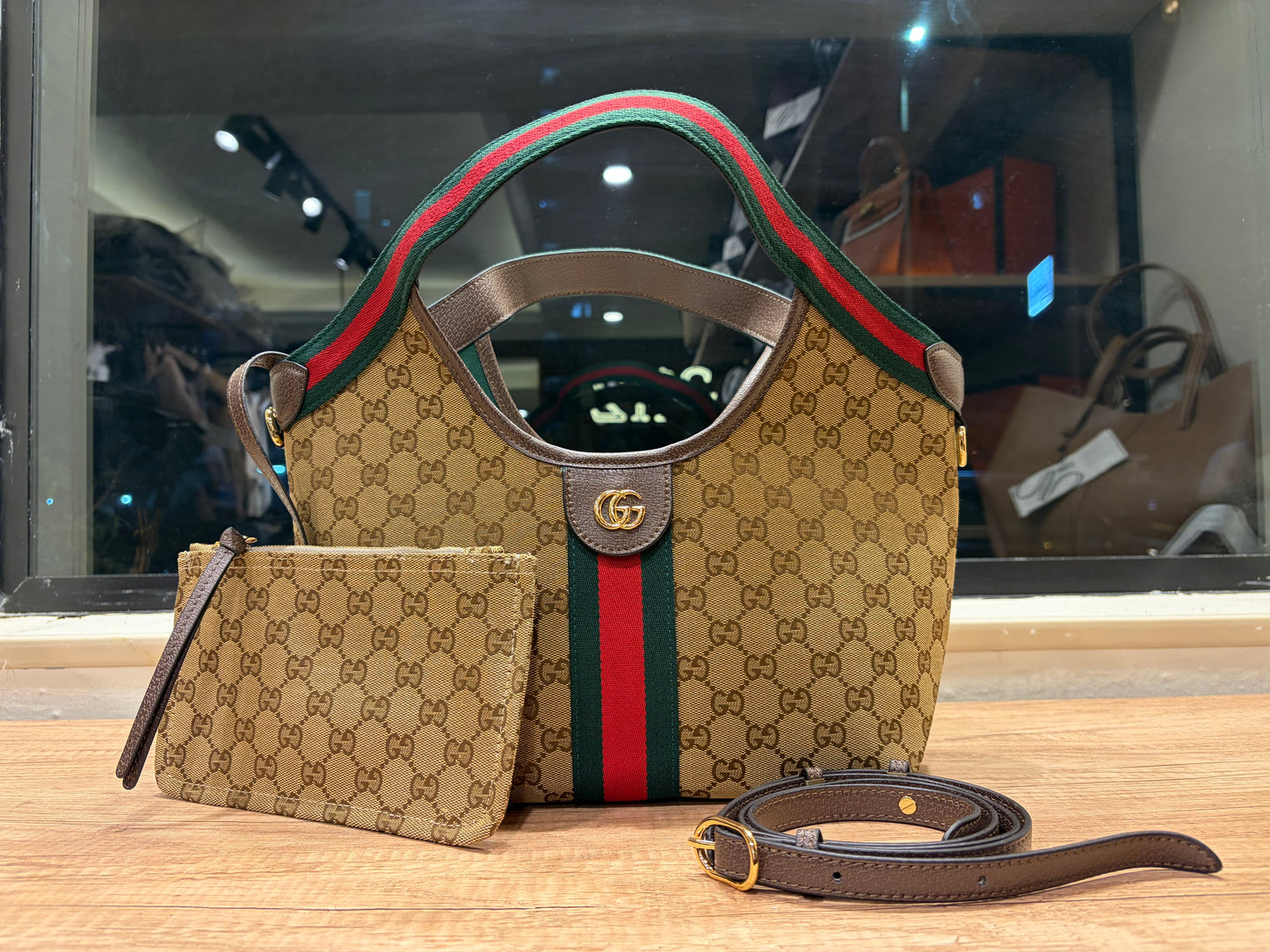 G U C C I Giglio Small Tote Bag