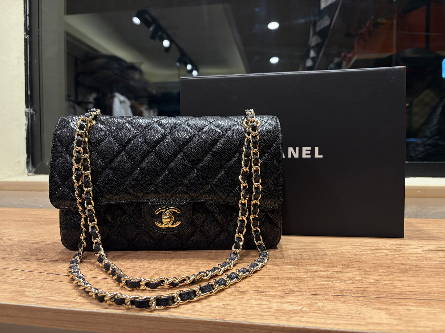 C H A N E L Classic Double Flap Medium Black Caviar Gold Hardware