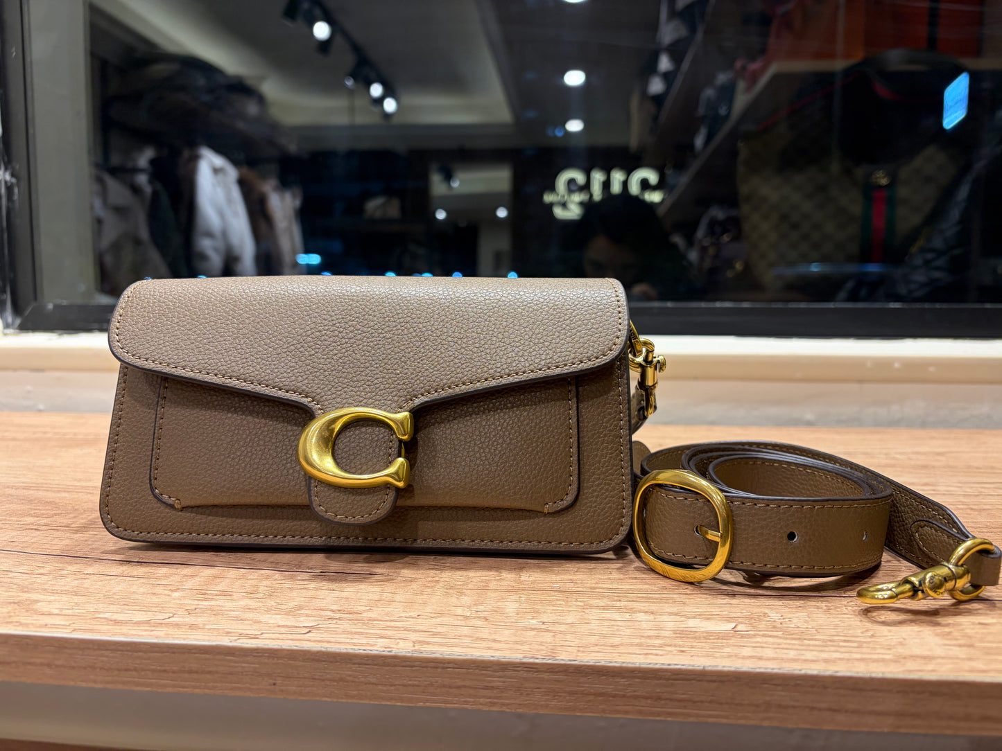 C O A C H Tabby Shoulder Bag 20