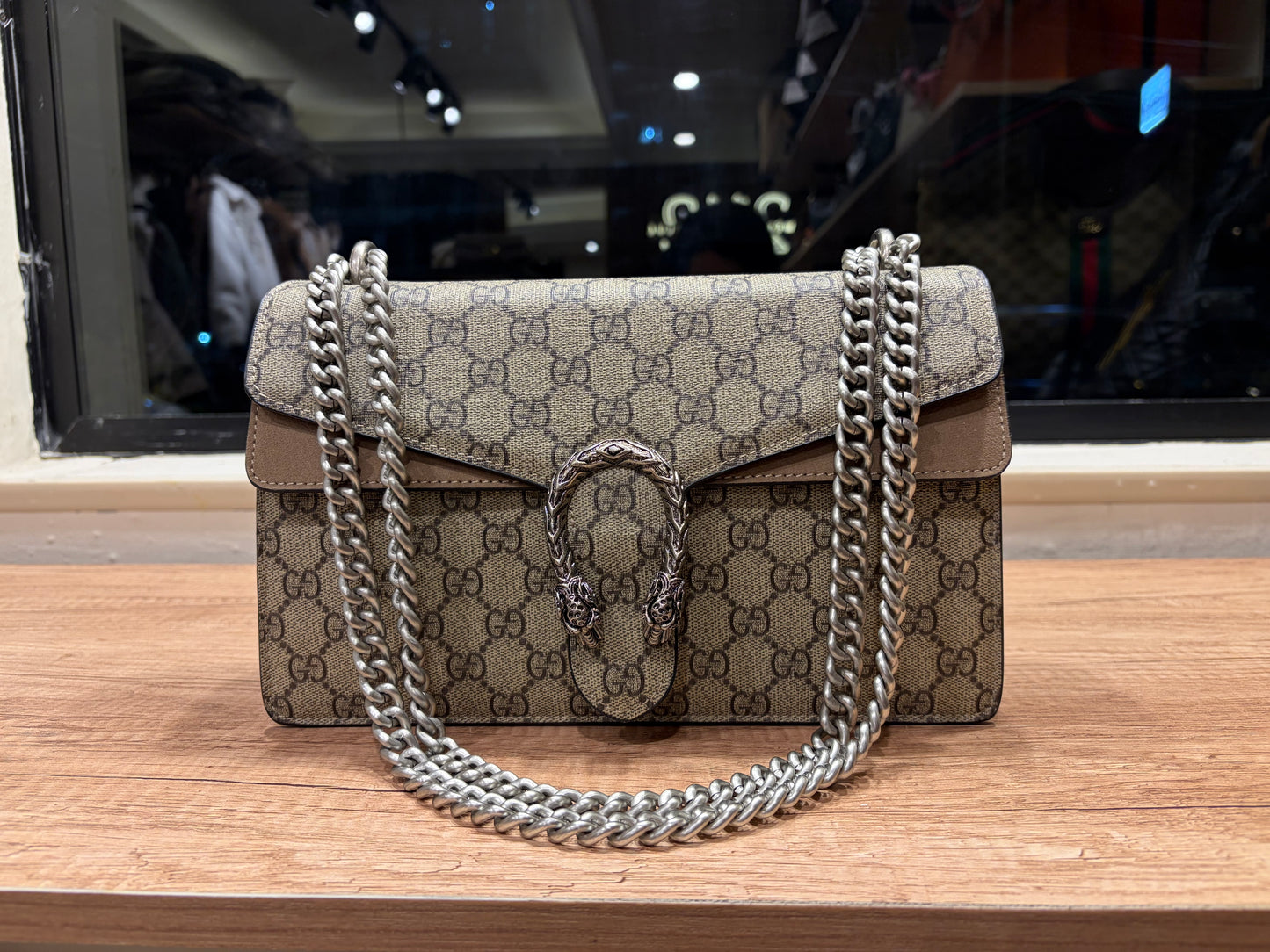 G U C C I Dionysus Medium Shoulder Bag