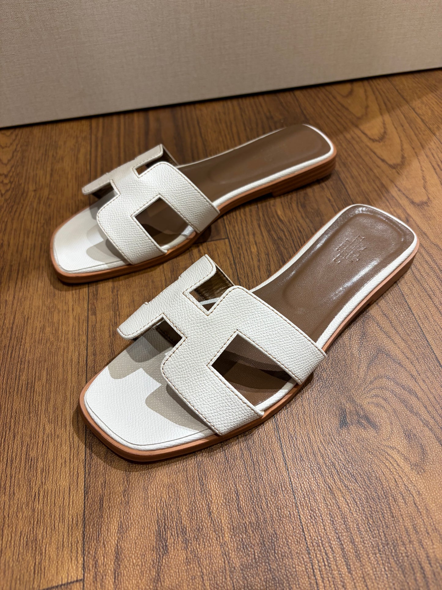 H E R M È S Oran Sandal