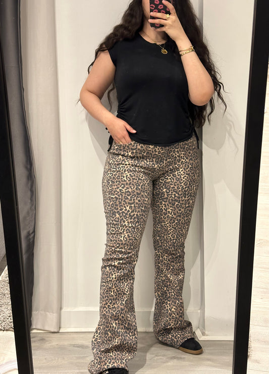 Leopard Jeans