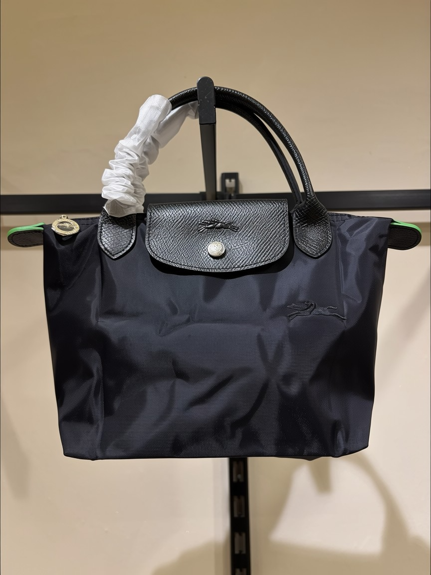 L O N G C H A M P Small Bag 17