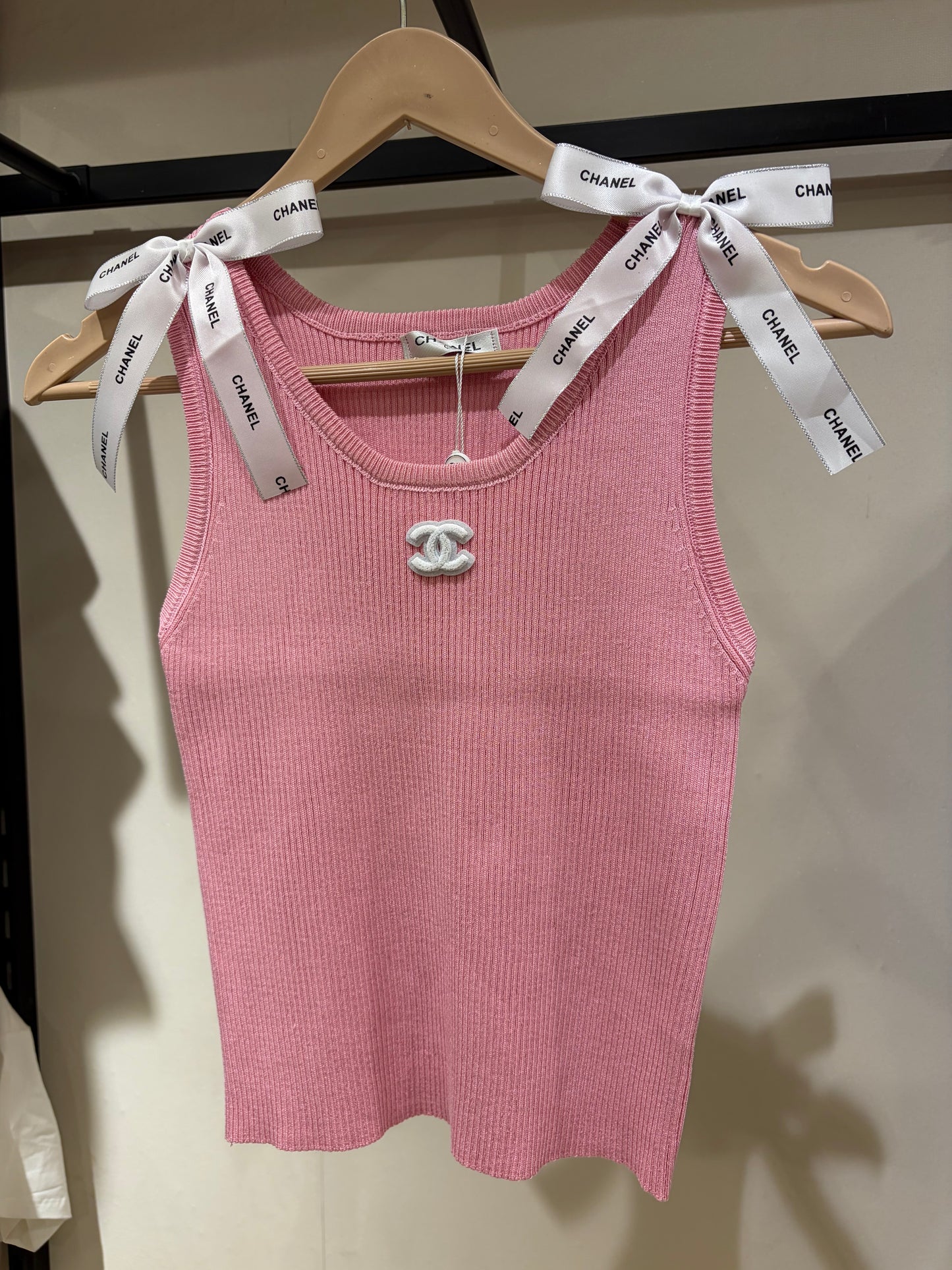 C H A N E L Bow Tanktop