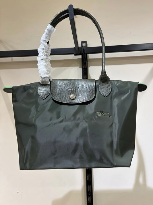 L O N G C H A M P Medium Bag 25