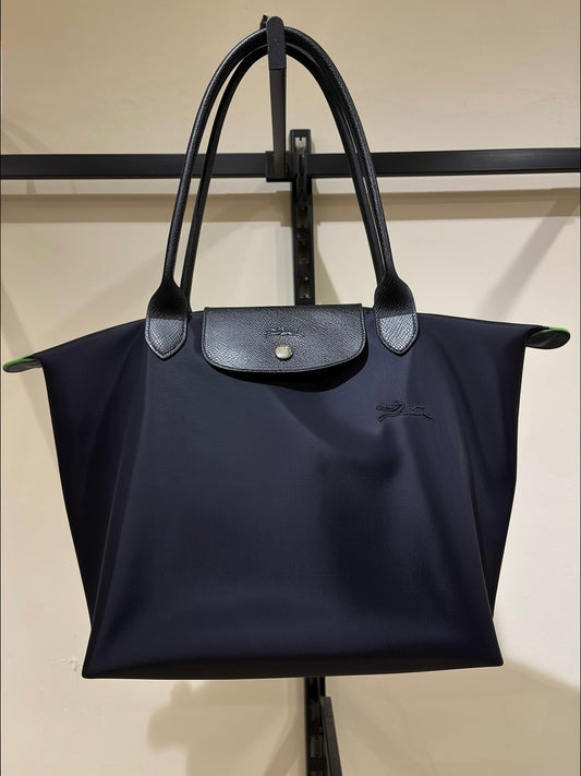 L O N G C H A M P Large Bag 32