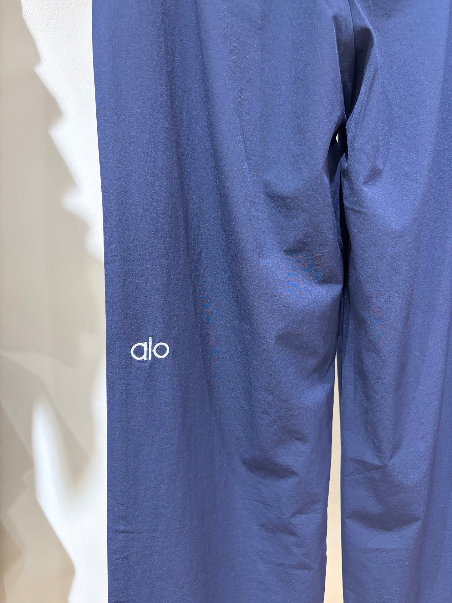 A L O Jogger Pants
