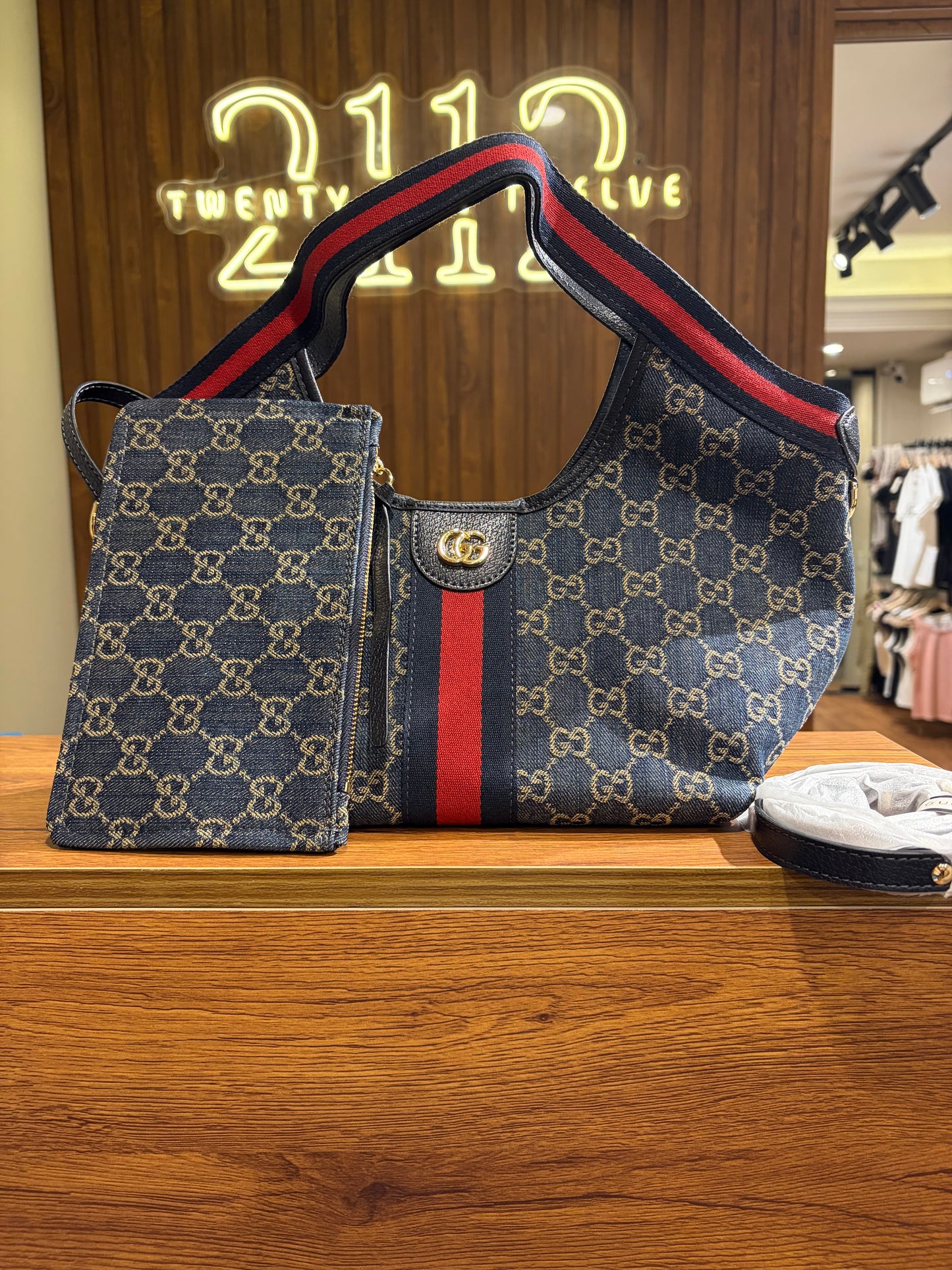 G U C C I Giglio Blue Denim Small Tote Bag