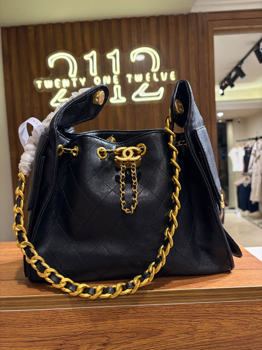 C H A N E L 25 Hobo Medium Bag